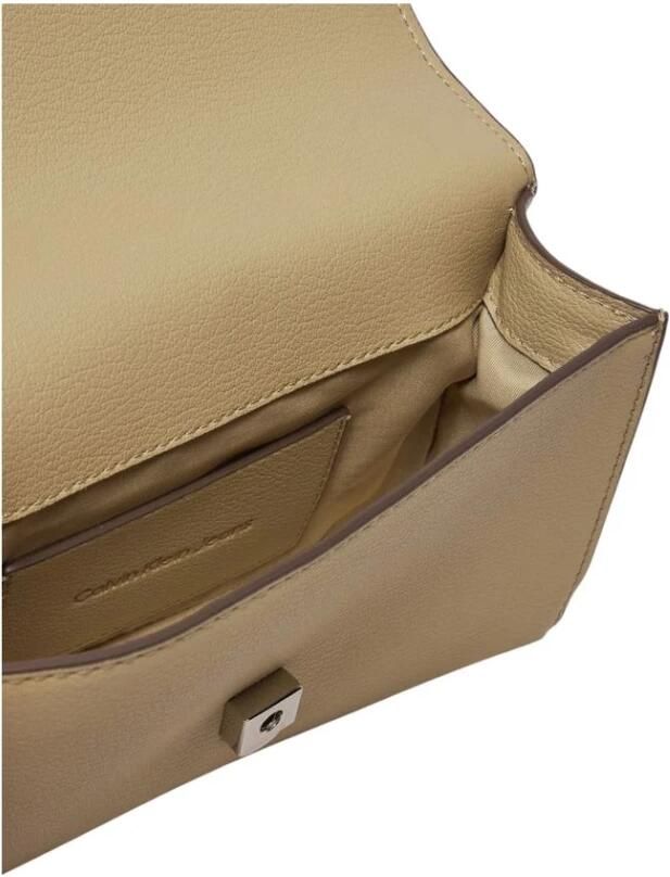 Calvin Klein Jeans Beige Handtas van gerecycled polyester Lente Zomer Collectie Beige Dames