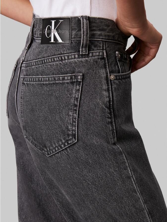 Calvin Klein Jeans High Rise Straight Jeans in Denim Grey Gray Dames