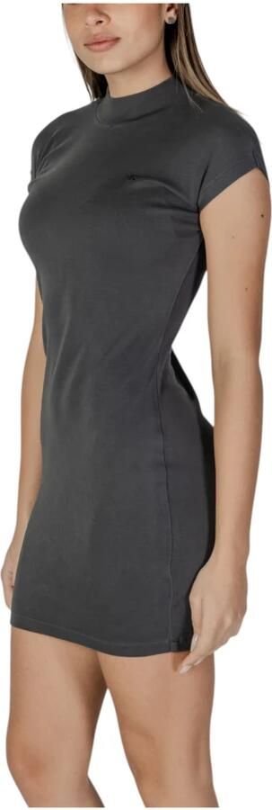 Calvin Klein Jeans Korte jurken Collectie: Lente Zomer Black Dames - Foto 2