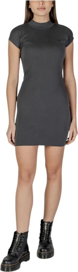 Calvin Klein Jeans Korte jurken Collectie: Lente Zomer Black Dames - Foto 3