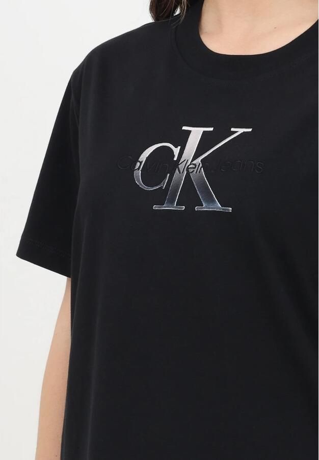 Calvin Klein Jeans T-shirt Korte Mouw EMBROIDERED MONOLOGO J20J224798
