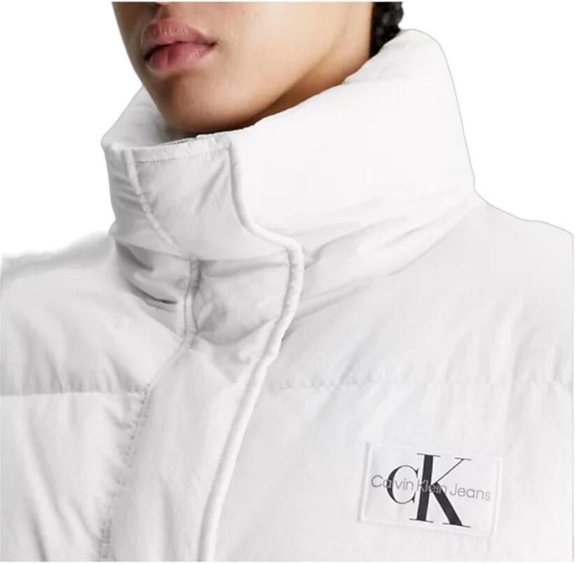Calvin Klein Korte pufferjas met verantwoorde donsvulling en relaxte pasvorm White Dames