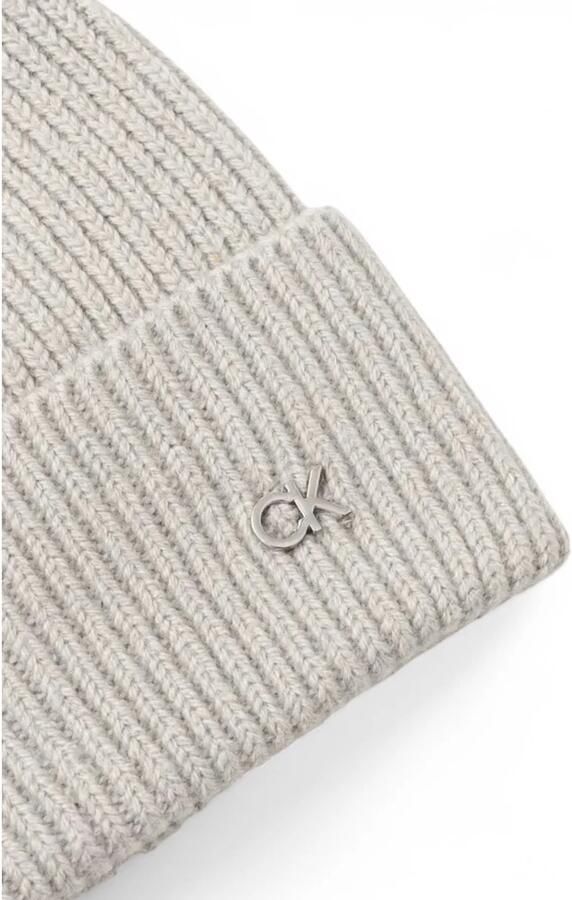 Calvin Klein Jeans Muts CK METAL CHUNKY RIB BEANIE K60K612592