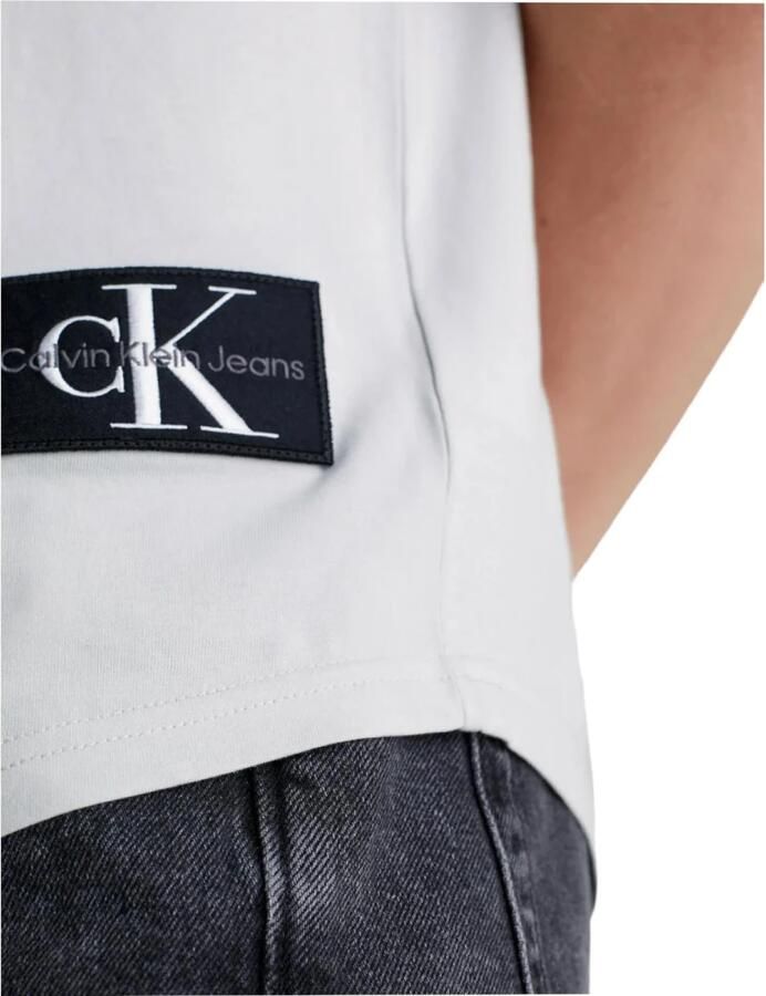 Calvin Klein Jeans Relaxed fit T-shirt met ronde hals