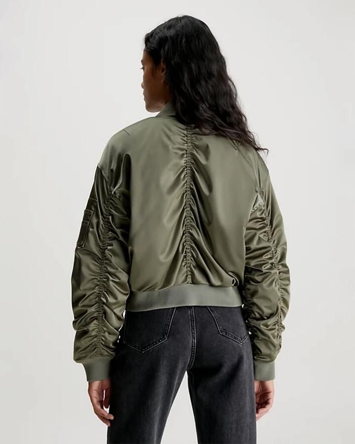 Calvin Klein Jeans Olijfgroene Jas met Geribbelde Kraag en Ritszakken Green Dames