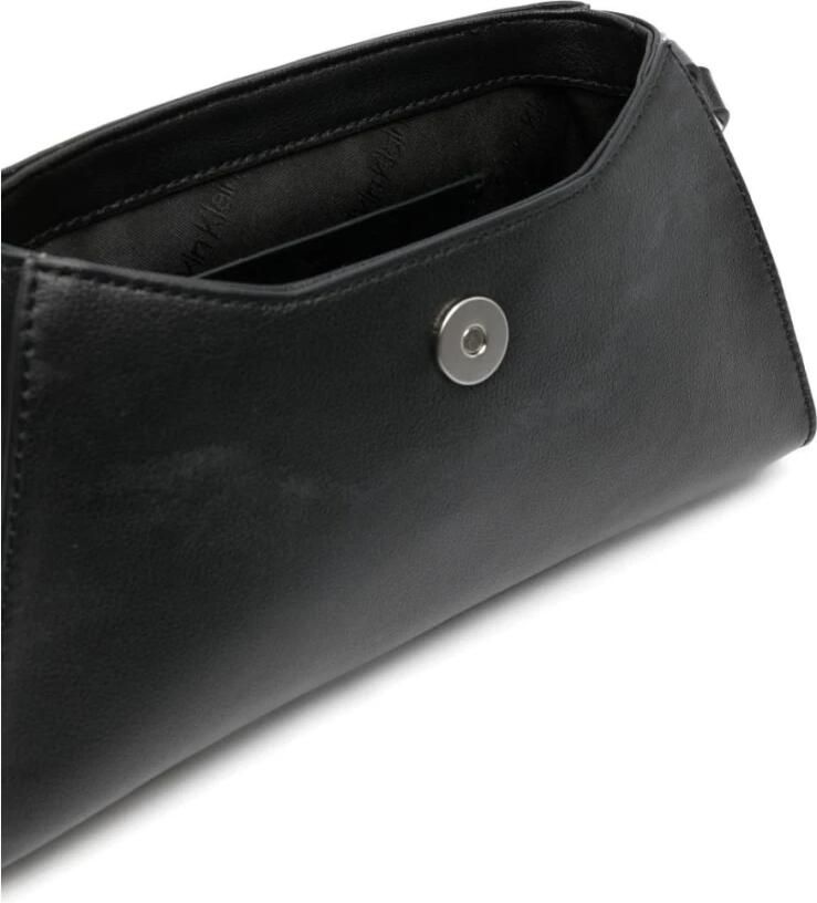 Calvin Klein Crossbody bags Daily Dressed Crossbody W Flap in zwart - Foto 2
