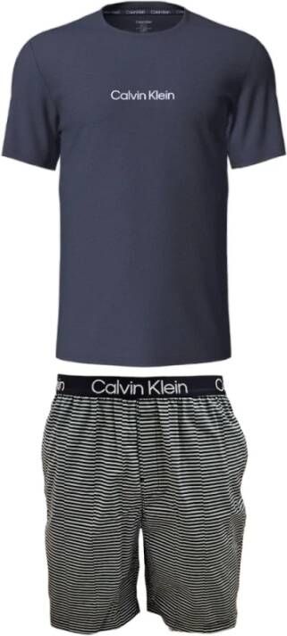 Calvin Klein Minimalistische en milieuvriendelijke modellen in pure stijl Blue Heren