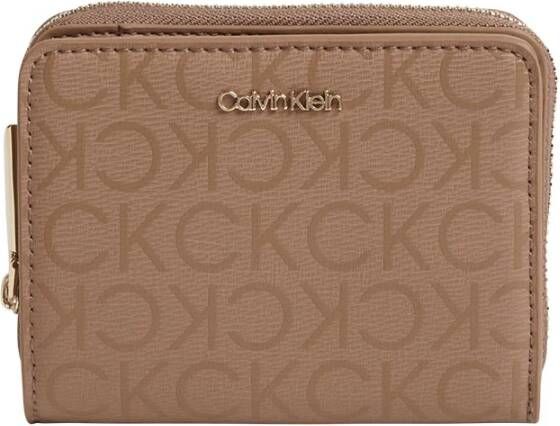 Calvin Klein Wallets & Cardholders Bruin Dames
