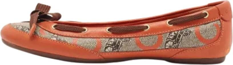 Celine Vintage Pre-owned Fabric flats Oranje Dames