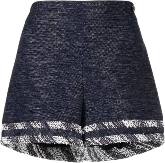 Chanel Vintage Blauwe Tweed Shorts met CC Logo Tweedehands Meerkleurig Dames