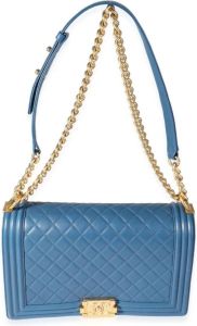 Chanel Vintage Chanel Blue gewatteerde lambskineh -medium boytas Blauw Dames