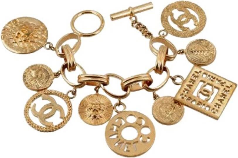 Chanel Vintage Elegante Vintage Stoffen Sieraden Geel Dames