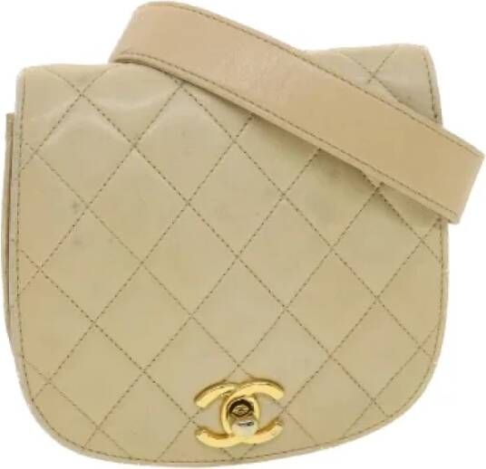 Chanel Vintage Pre-owned Canvas chanel-bags Beige Dames