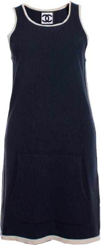 Chanel Vintage Pre-owned cashmere dress with pouch pocket Blauw Dames