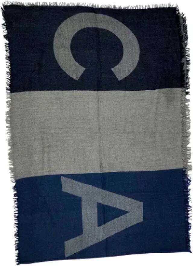 Chanel Vintage Pre-owned Cashmere scarves Grijs Dames