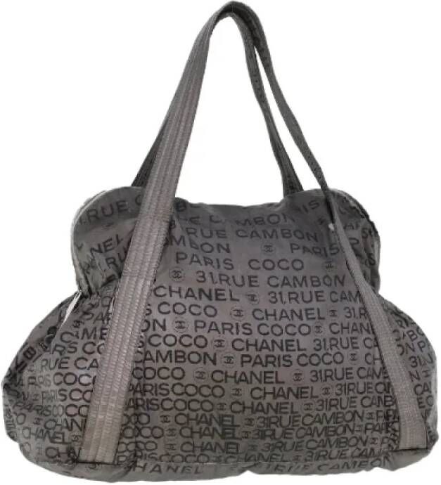 Chanel Vintage Pre-owned Nylon chanel-bags Grijs Dames