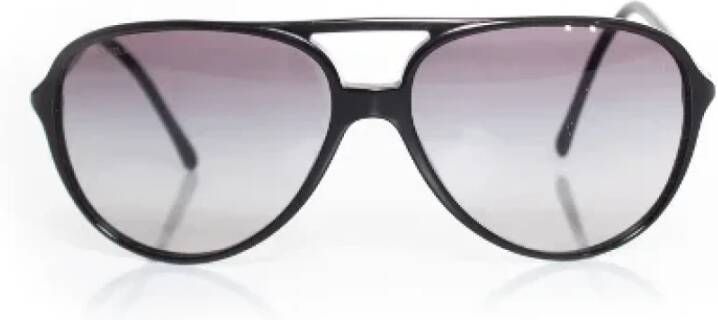 Chanel Vintage Pre-owned Plastic sunglasses Zwart Dames