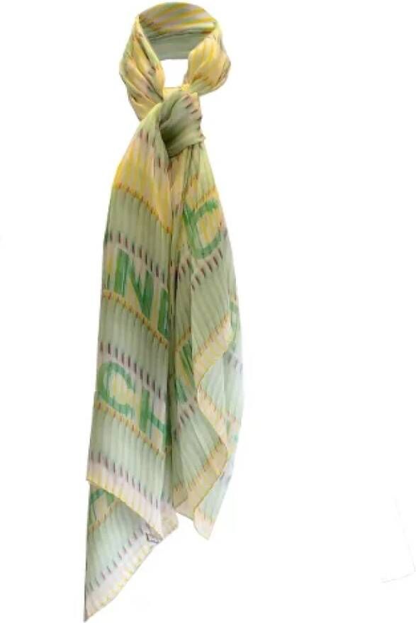 Chanel Vintage Pre-owned Silk scarves Groen Dames