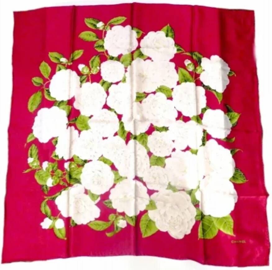 Chanel Vintage Pre-owned Silk scarves Rood Dames