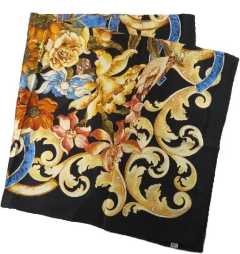 Chanel Vintage Pre-owned Silk scarves Zwart Dames