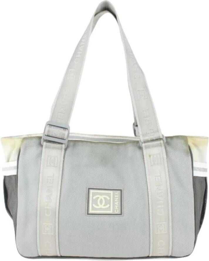 Chanel Vintage Schoudertas Grijs Dames