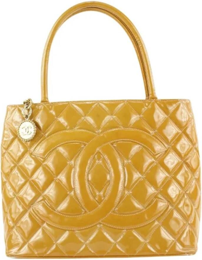 Chanel Vintage Tweedehands Leren Schoudertas Oranje Dames