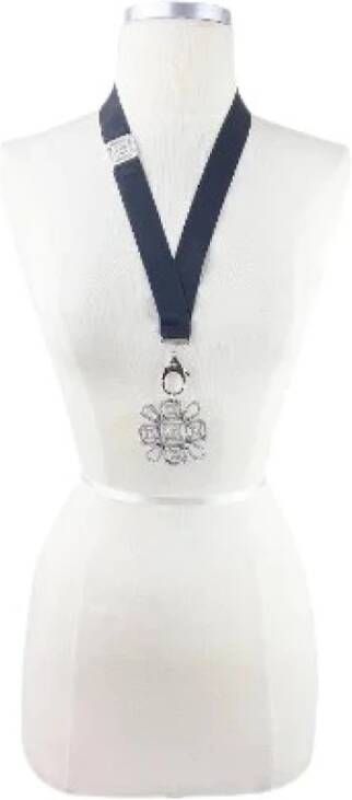 Chanel Vintage Zilveren Kristallen Hanger Sleutelhanger Ketting Grijs Dames