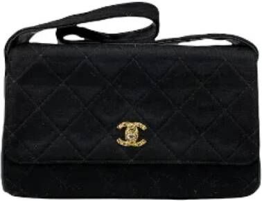 Chanel Vintage Zwarte leren vintage schoudertas met gouden hardware Zwart Dames