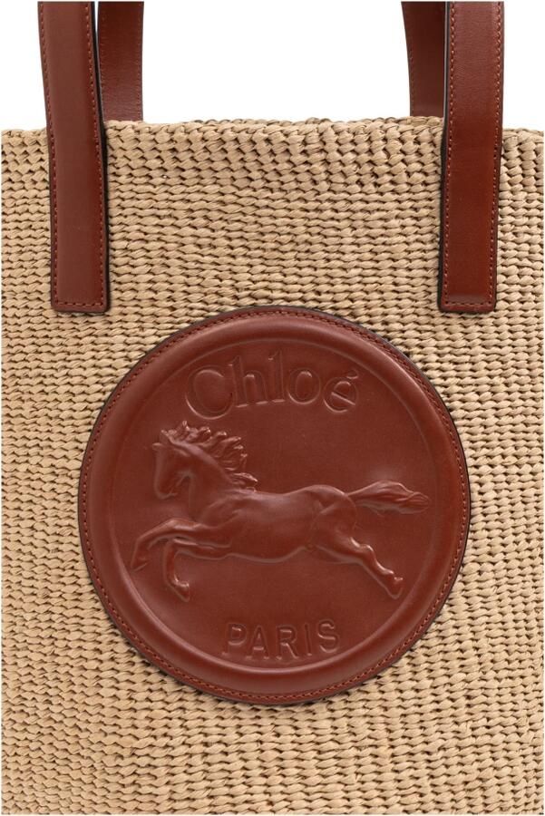 Chloé Shoppers & Totes Large Horse Medal Bag Made Of Natural Fibers in beige - Foto 3
