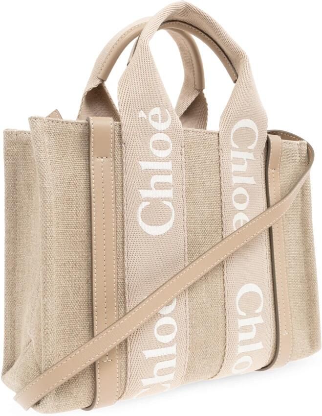 Chloé Shoppers & Totes Small Woody Tote Bag in bruin - Foto 3