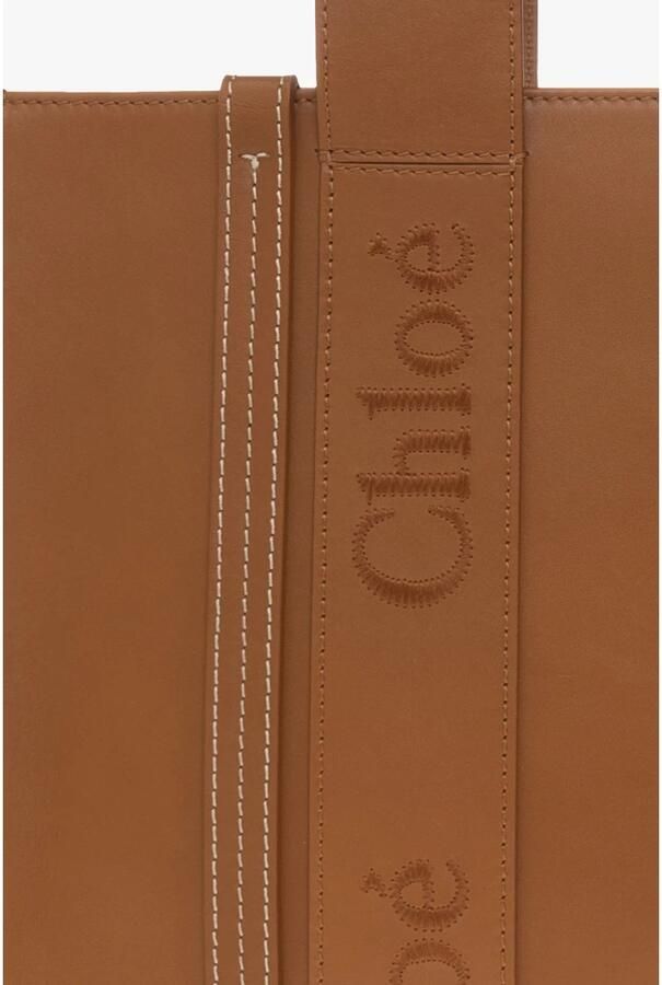 Chloé Totes Medium Woody Tote Bag in bruin - Foto 5
