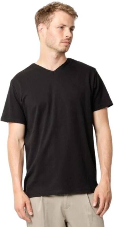 Clean Cut T-Shirt- CC Madrid V-Neck TEE S S Zwart Heren