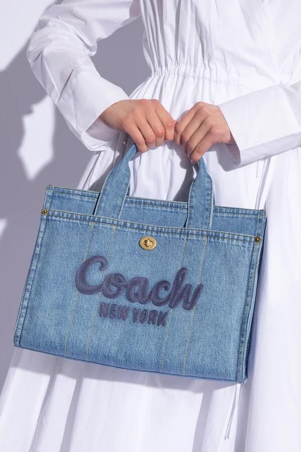 Coach Shoppers & Totes Denim Cargo Tote in blauw - Foto 12