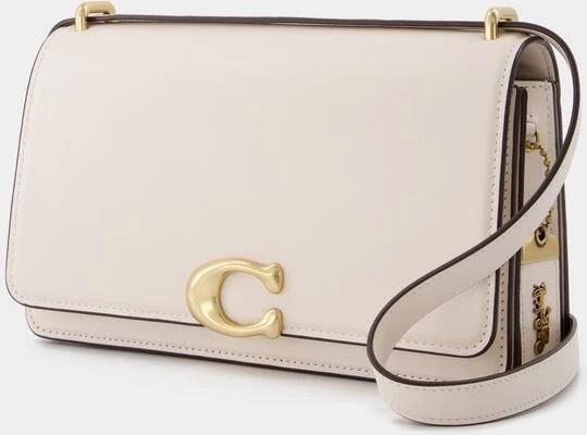 Coach Crossbody bags Luxe Refined Calf Leather Elevated Shoulder Bag in zwart - Foto 5