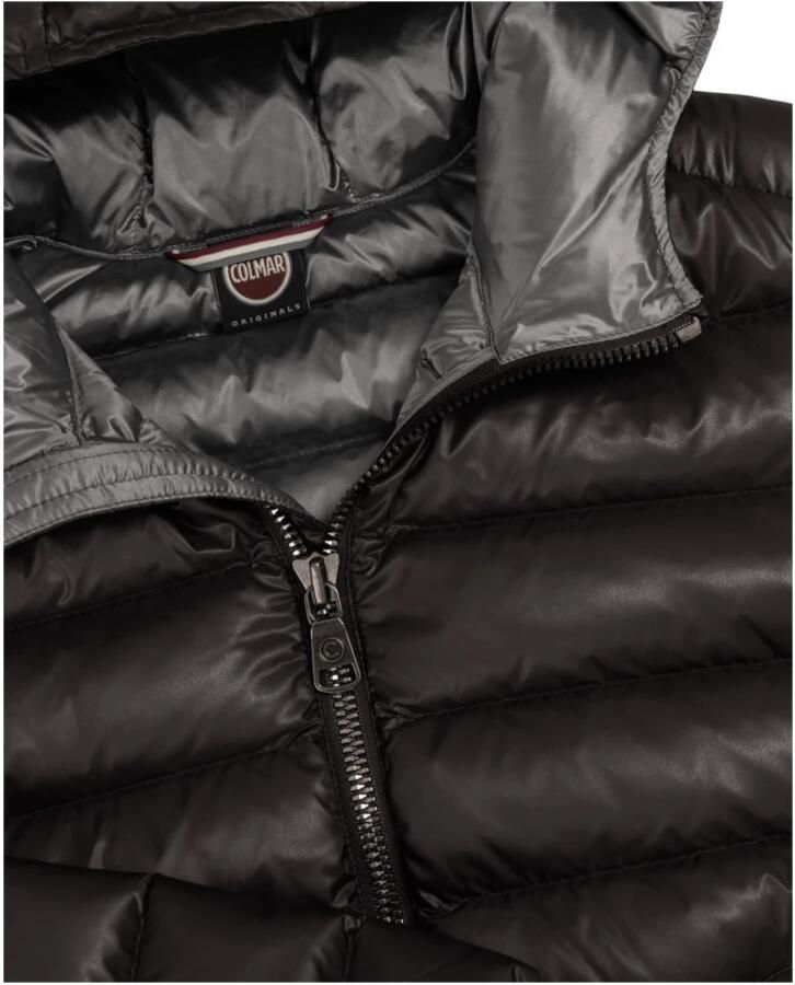 Colmar Damesjas met vaste capuchon gemaakt van gerecycled materiaal en met natuurlijke veren vulling Black Dames