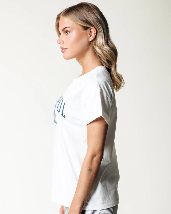 COLOURFUL REBEL Dames Tops & T-shirts Cr Print Boxy Tee Wit - Foto 3