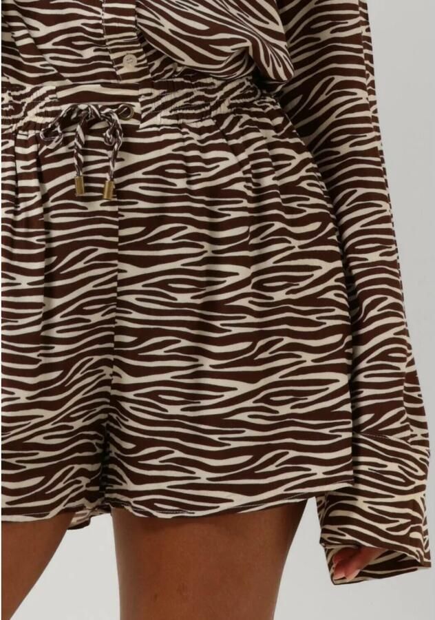 Colourful Rebel high waist loose fit short Tilly met zebraprint bruin beige