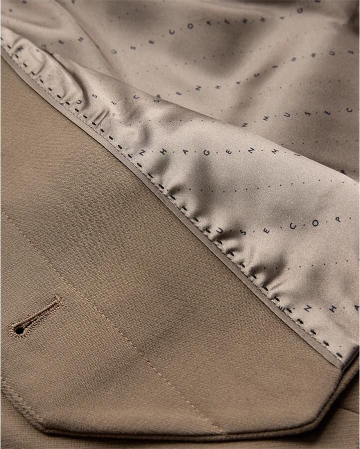 Copenhagen Muse Moderne Getailleerde Vest met V-Hals en Knoopsluiting Brown Dames - Foto 5