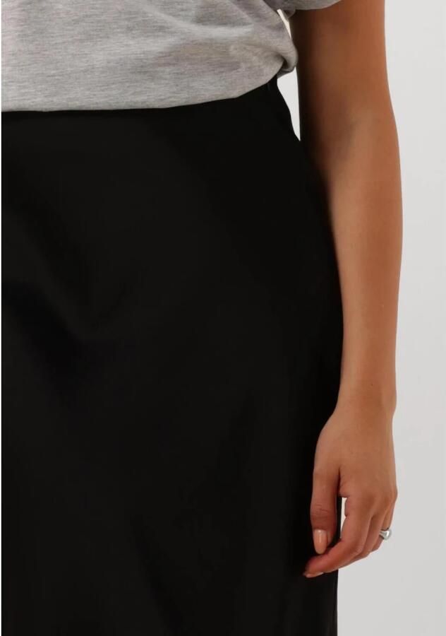 Dante 6 Zwarte Satijnen Midi Rok met Rits en Elastische Tailleband Black Dames