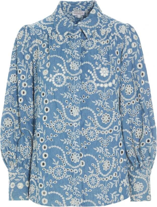 Dea Kudibal Casual blauwe denimblouse met Engelse borduurwerk bloemen. Blue Dames