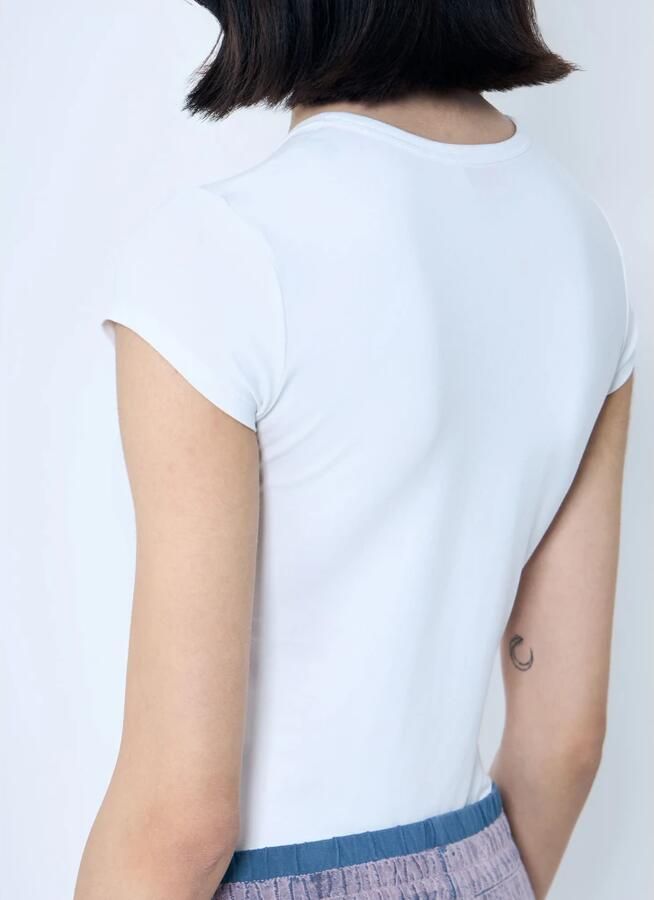 Diesel T-shirt met uitsnijding en logopatch White Dames - Foto 10
