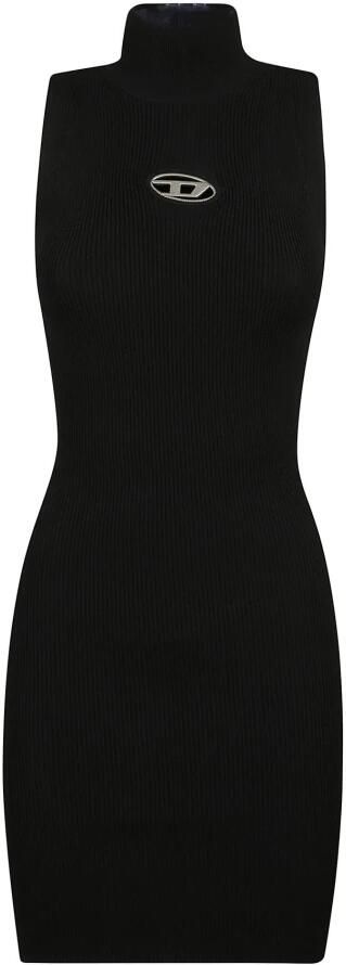 Diesel Zwarte Geribbelde Gebreide Jurk met Metalen Ovaal D Plaque Black Dames
