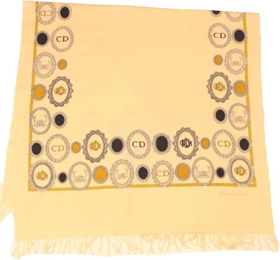 Dior Vintage Pre-owned Fabric scarves Beige Dames