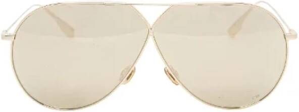 Dior Vintage Pre-owned Metal sunglasses Grijs Dames