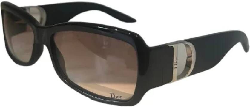 Dior Vintage Pre-owned Plastic sunglasses Zwart Dames