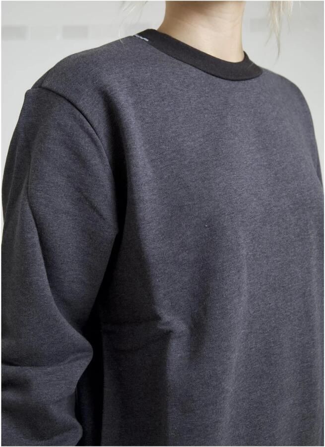 Dolce & Gabbana Elegante donkergrijze trui met ronde hals Gray Dames
