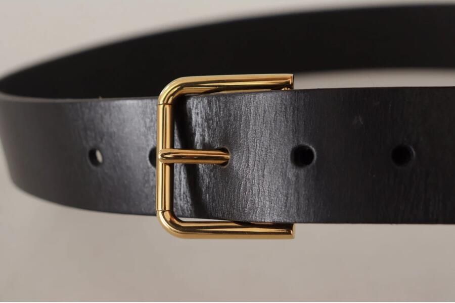 Dolce & Gabbana Luxe Zwart Leren Riem met Goudkleurige Gesp Black Dames