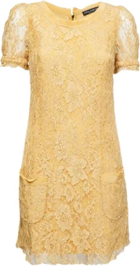 Dolce & Gabbana Pre-owned Lace dresses Yellow Dames