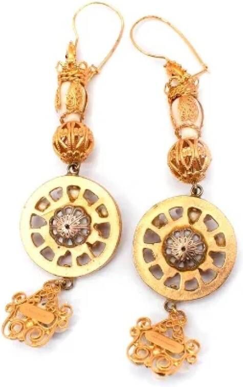 Dolce & Gabbana Pre-owned Pre-owned Metal earrings Grijs Dames