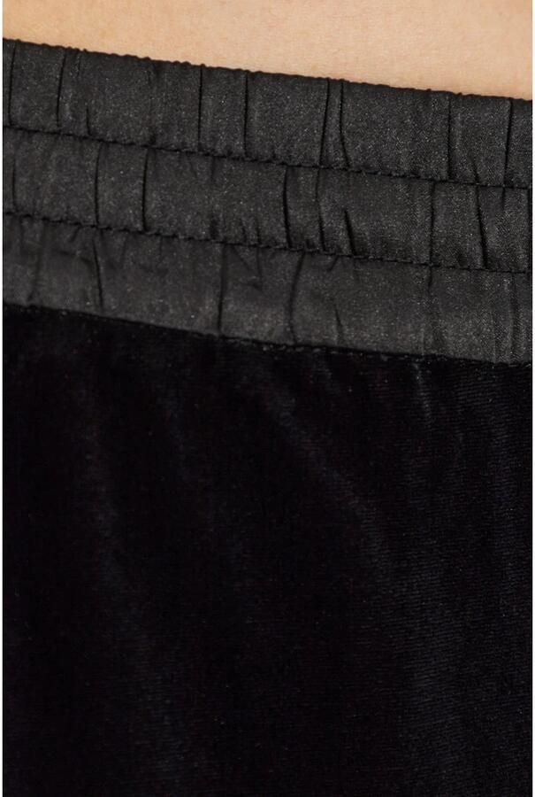 Emporio Armani Fluwelen loszittende broek Black Dames